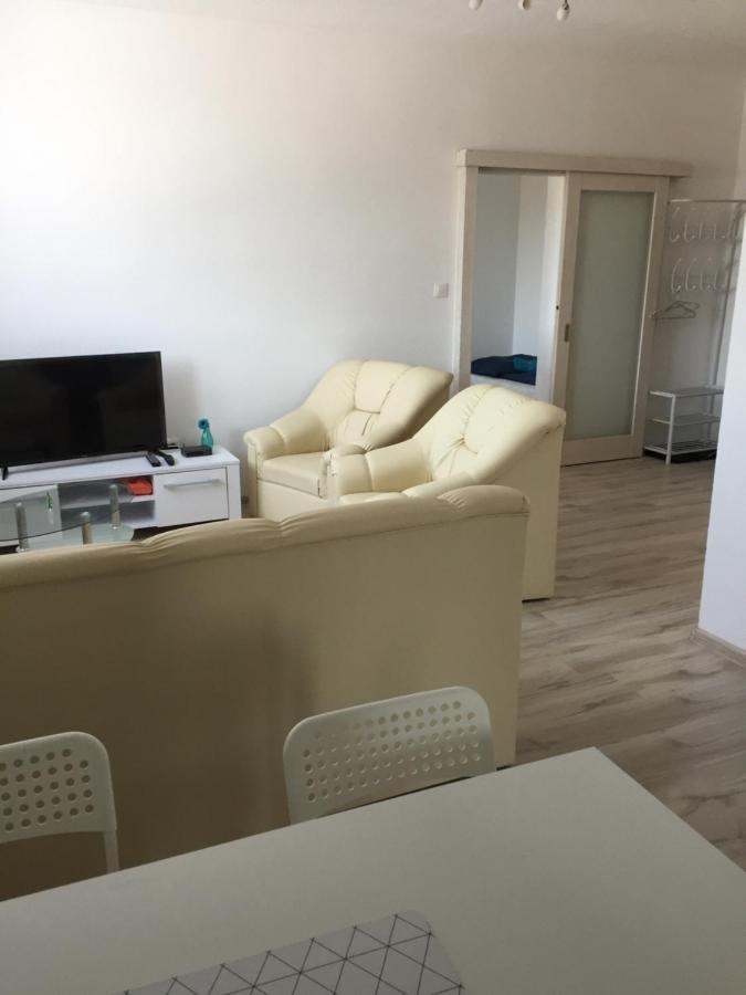 Apartmán č.1 Haliganda*** Apartment Liptovsky Hradok Bagian luar foto